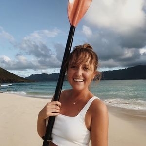 Meet your Posher, Ally